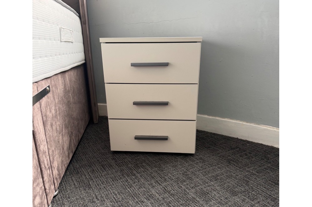 Alba 3 drawer bedside