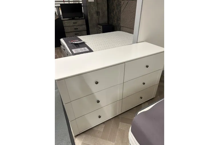 Chalet 6 drawer chest 2