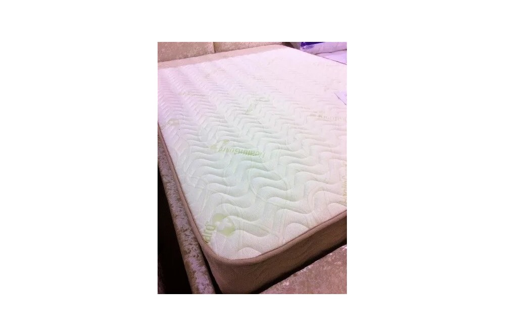 Celebration Medium/Orthopaedic Mattress with Memory Foam Celebration Medium/Orthopaedic Mattress with Memory Foam